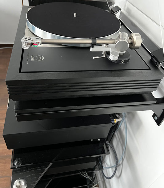 Linn LP12 Klimax Plattenspieler, Ecstatic MC-Lautsprecher, Linn Radikal 2 Netzteil, Urika Phono-Sektion