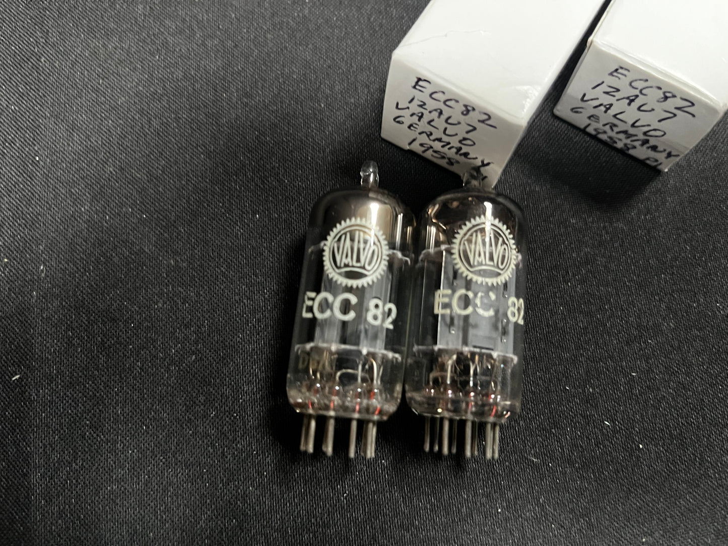 ECC82 12AU7 Valvo Deutschland 1958 passendes Paar