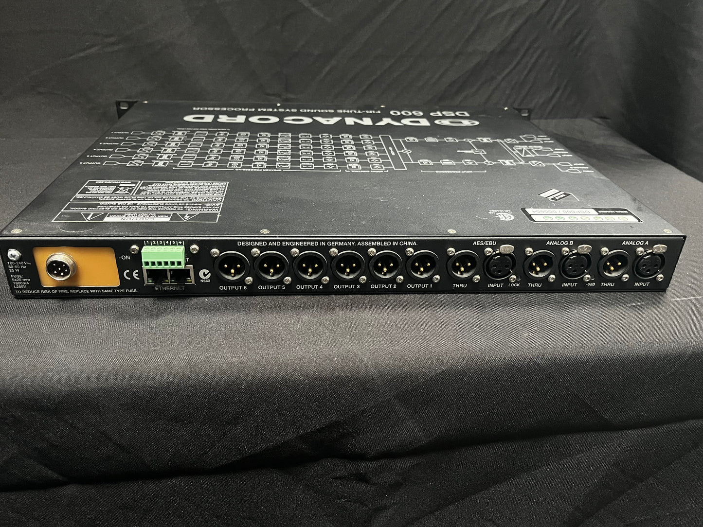 Verbesserte und modifizierte Dynacord DSP600 Aktivweichen mit linearer Stromversorgung