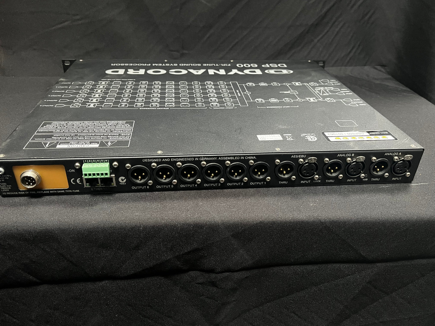 Verbesserte und modifizierte Dynacord DSP600 Aktivweichen mit linearer Stromversorgung