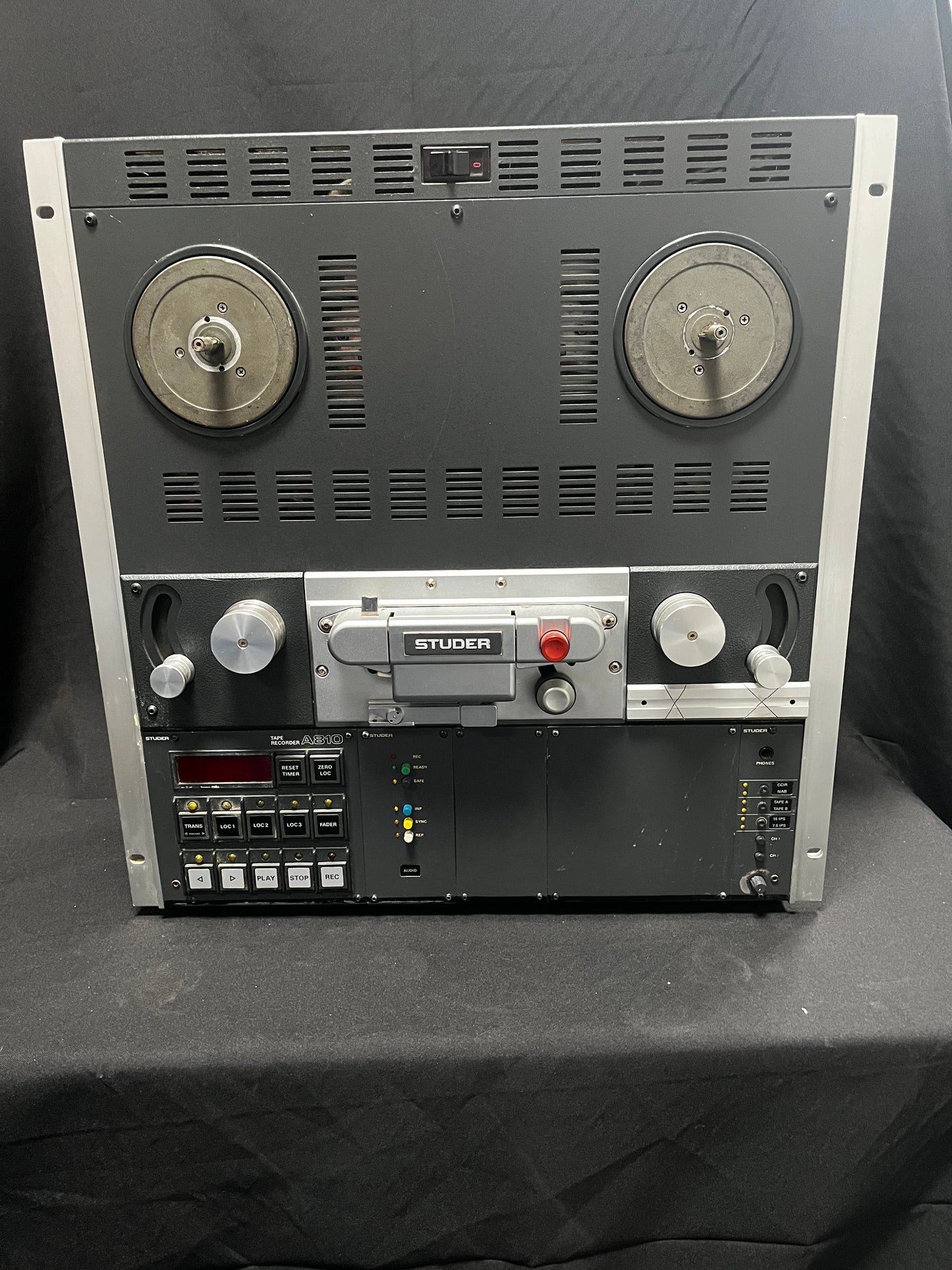 Studer A810 Tonbandgerät komplett restauriert