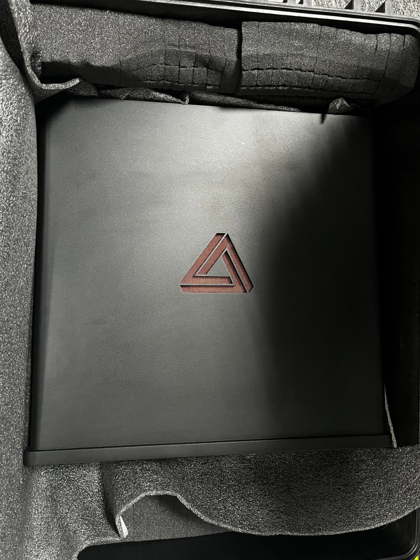 Lucas Audio Lab LDMS MiniMax Server/Streamer mit externer LPSU und 4TB SSD