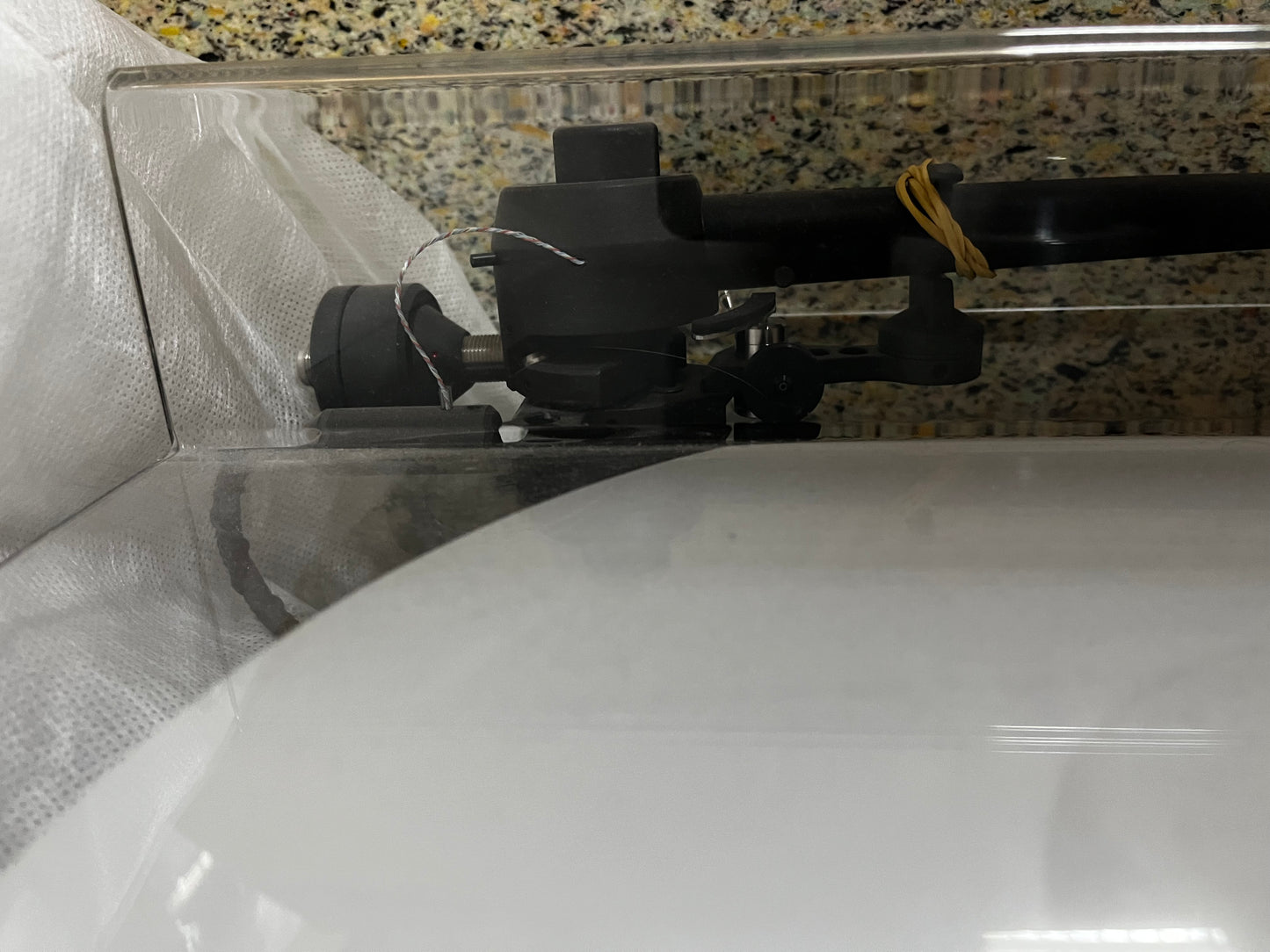 Absolute high end: Soulines TT42 turntable, Kuzma 4P9 handle and Koetsu Blue Lace MC speaker