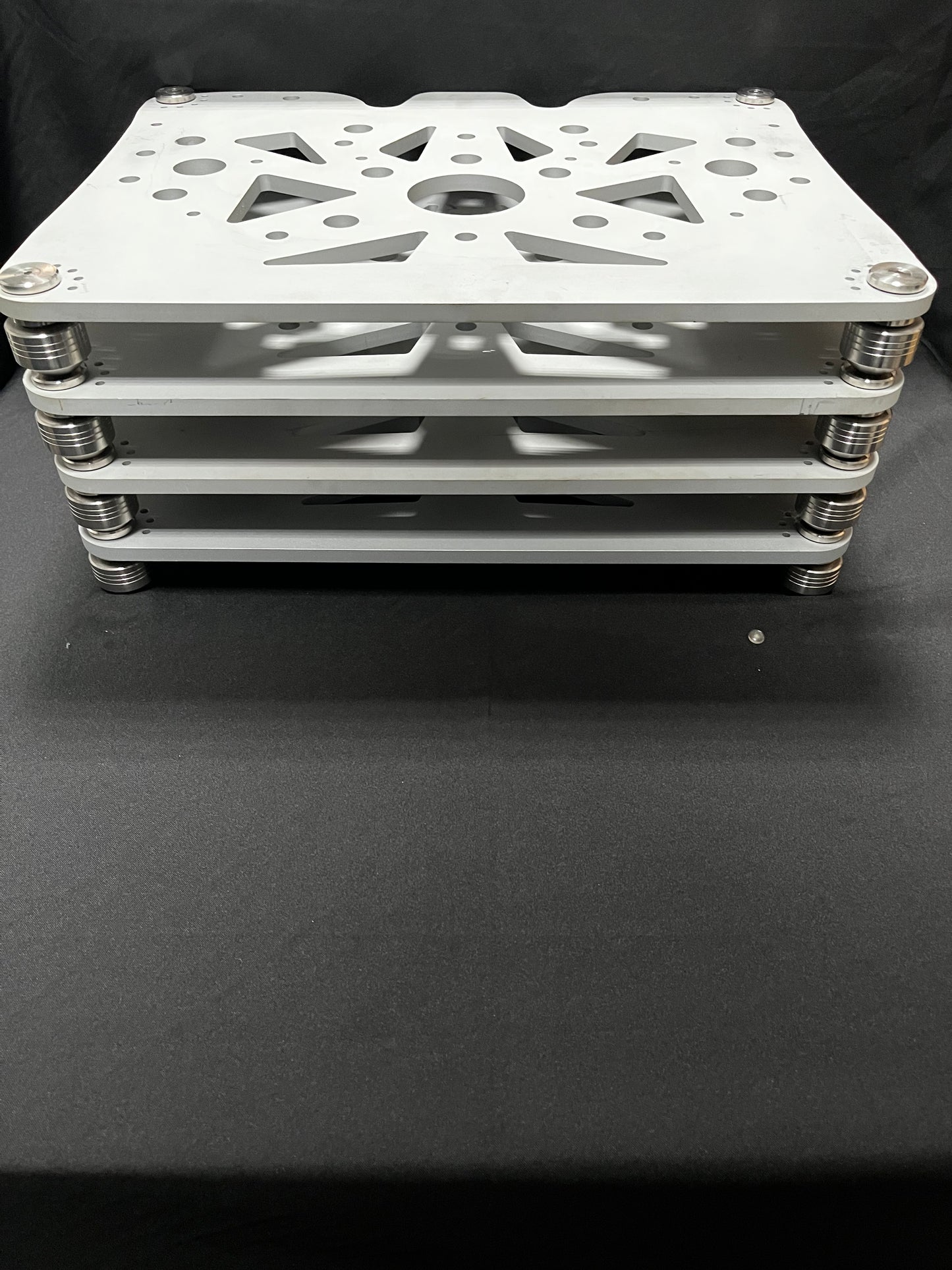 Soulines U-Base isolation platform