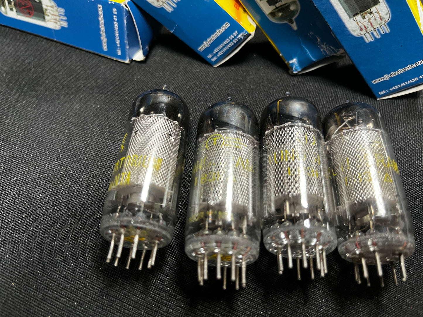 Tungsram E83F quad