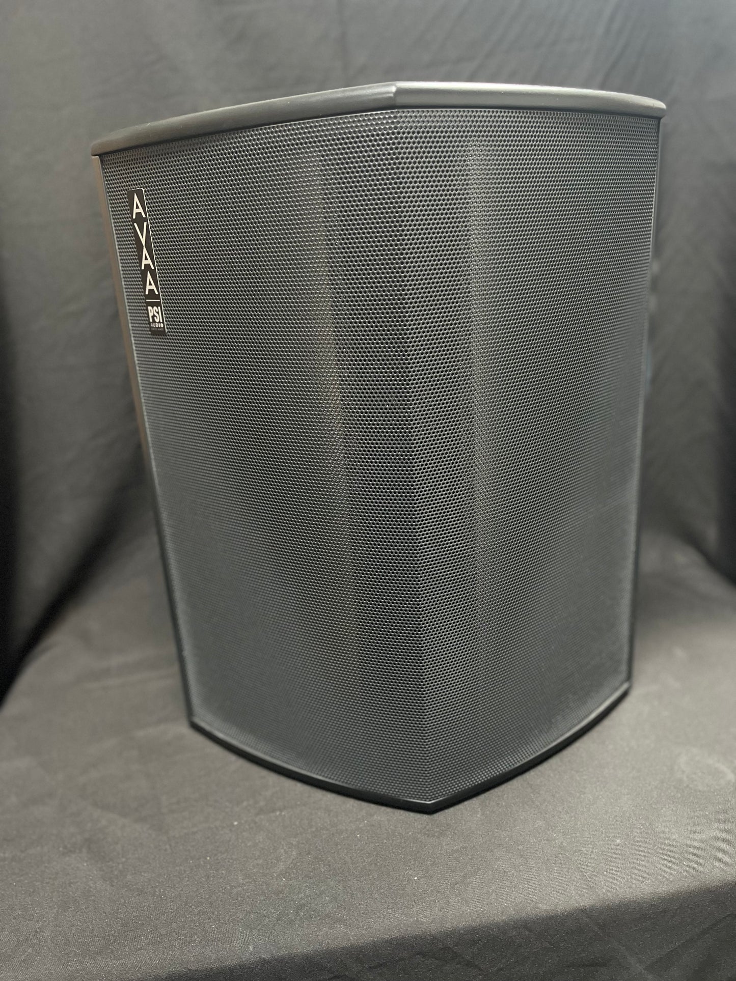 PSI AVAA C20 bass beats