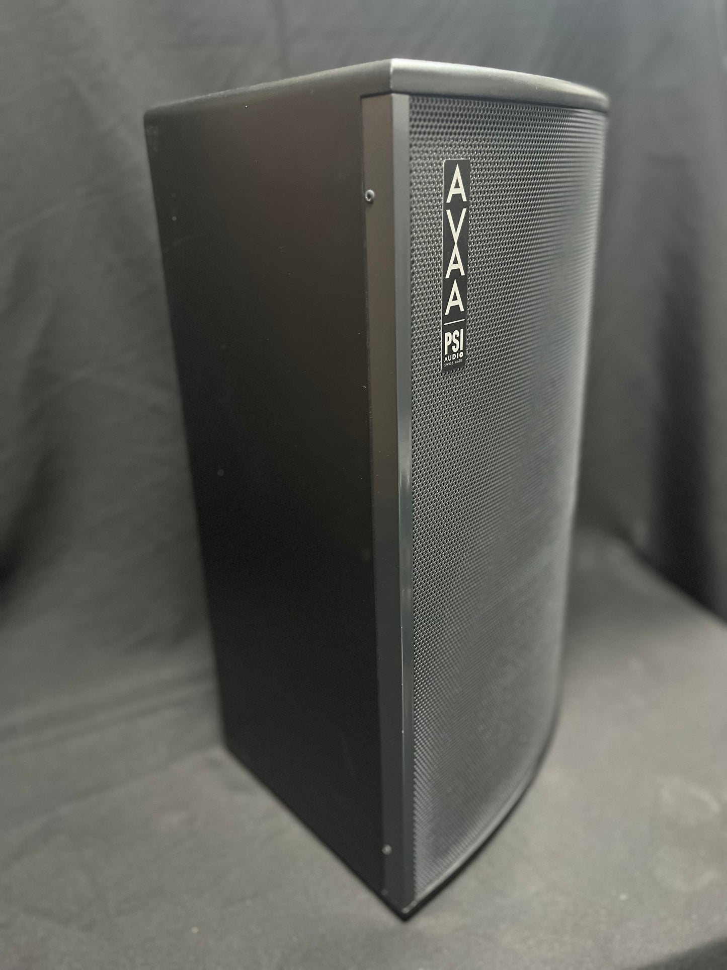 PSI AVAA C20 bass beats