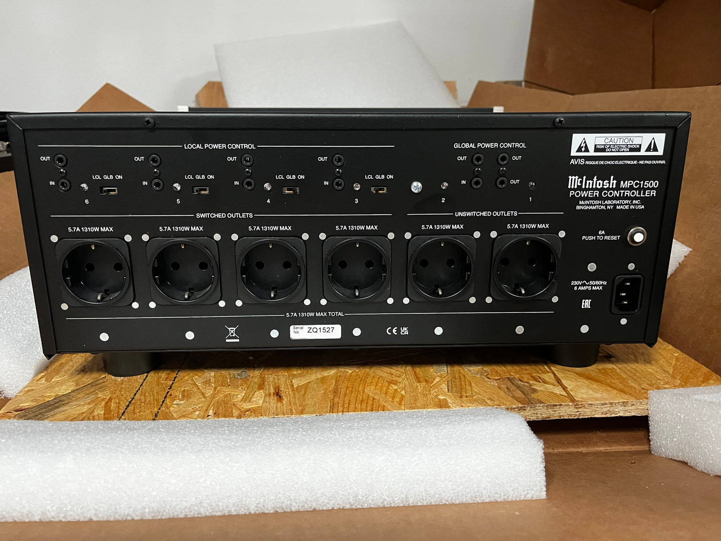 McIntosh MPC1500 Power Controller
