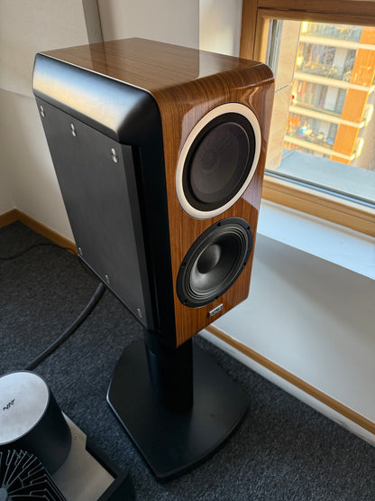 TAD Compact Evolution One CE1