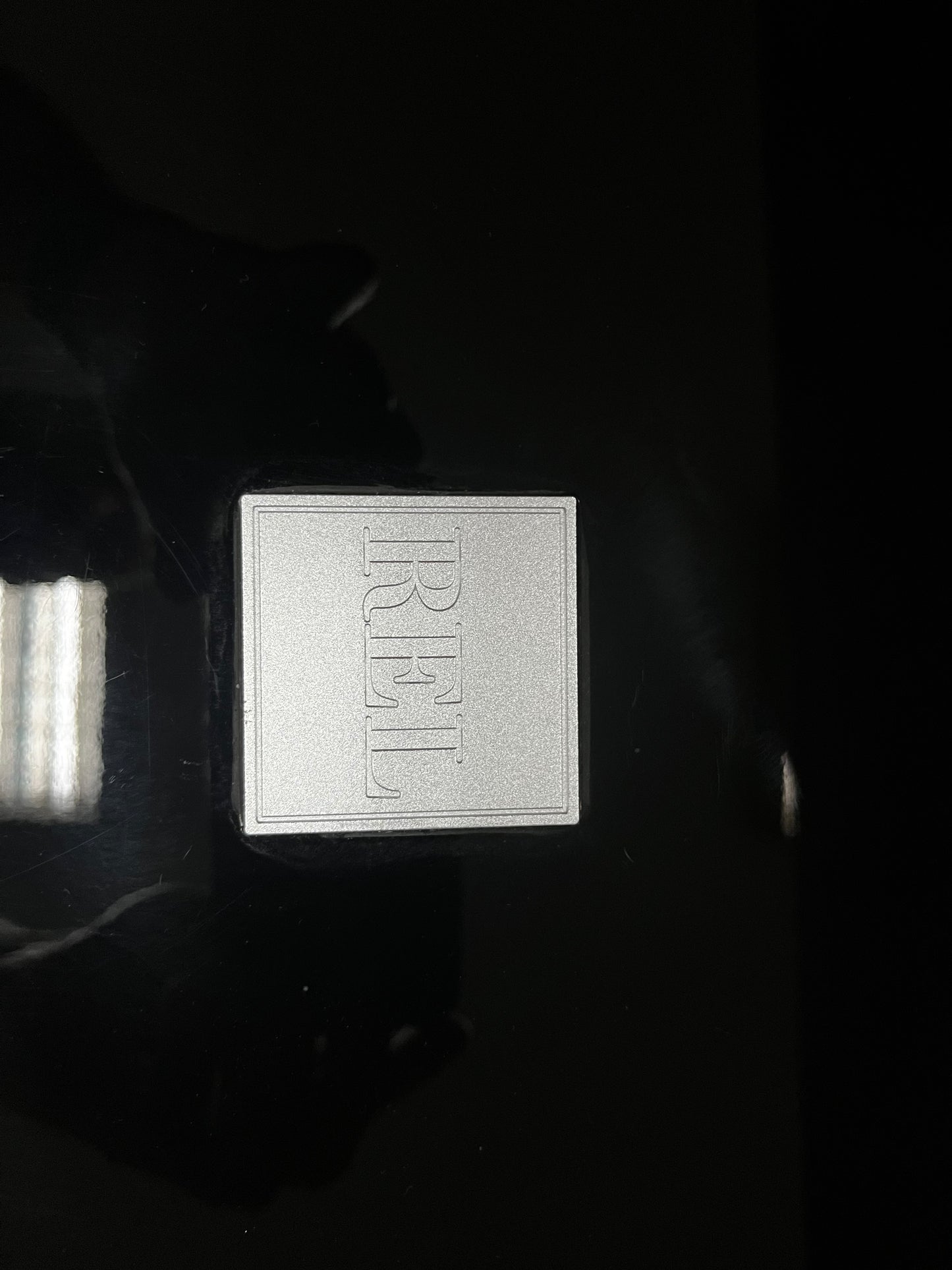 Rel T7i Subwoofer