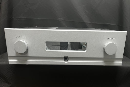 The Conductor preamplifier (E88CC CCa/6N23Ps)